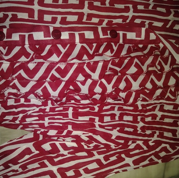 Top - Picture 3 of 3